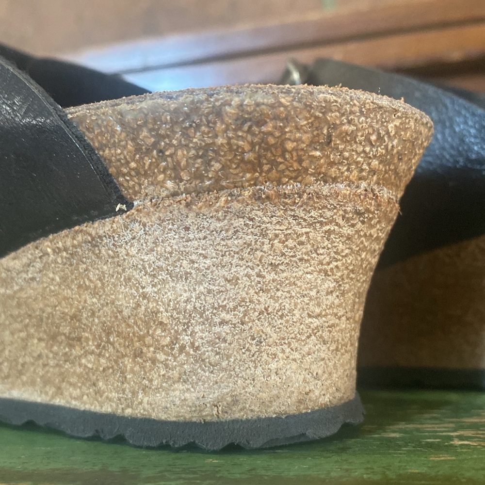 Papillio- Size 40, Ladies 9- Wedge Sandal
Made in Portugal, By Birkenstock - Picture 13 of 14